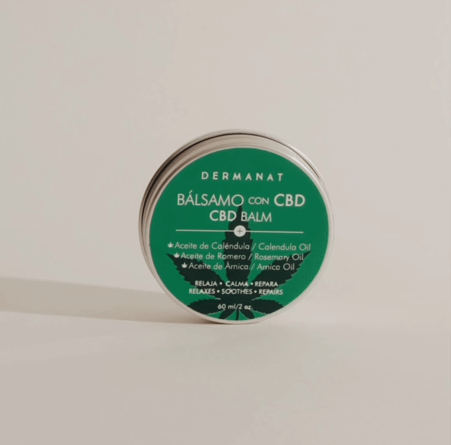 Balsamo con CBD stop motion